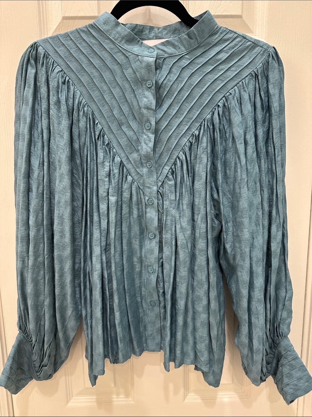 Women's Button-Front Pleated Blue Blouse